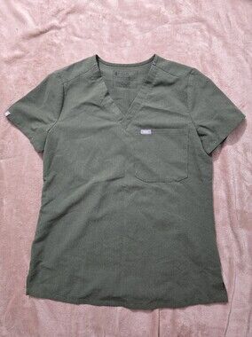 FIGS Catarina one pocket top dark olive